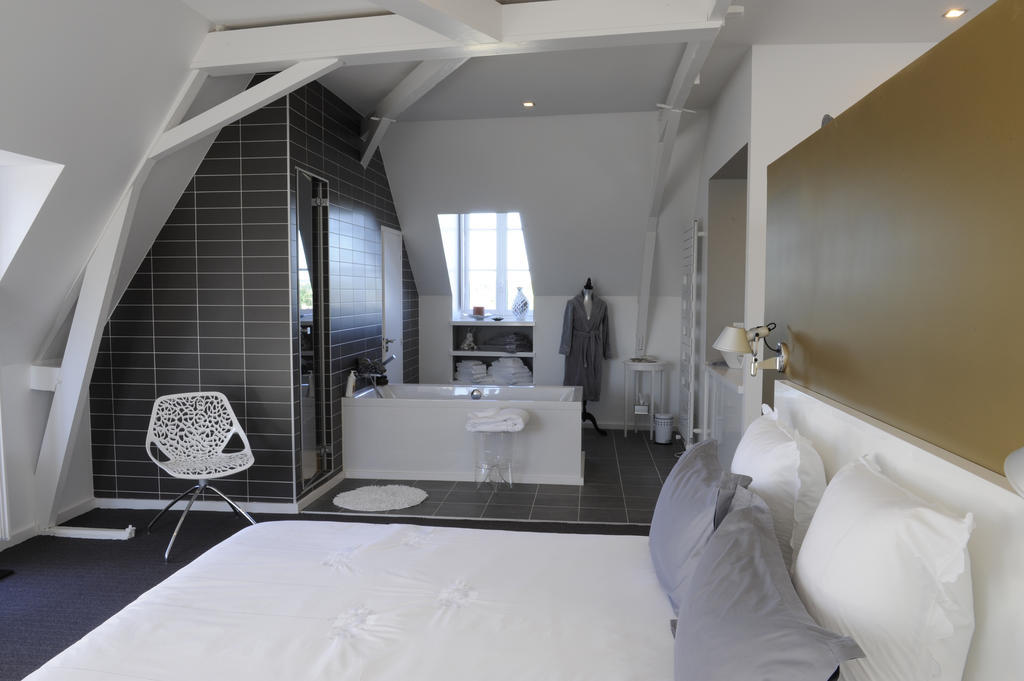 Chambres d'Hôtes Les Tilleuls Cognac Quarto foto